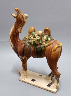 唐三彩骆驼陶瓷装饰摆件丝绸之路