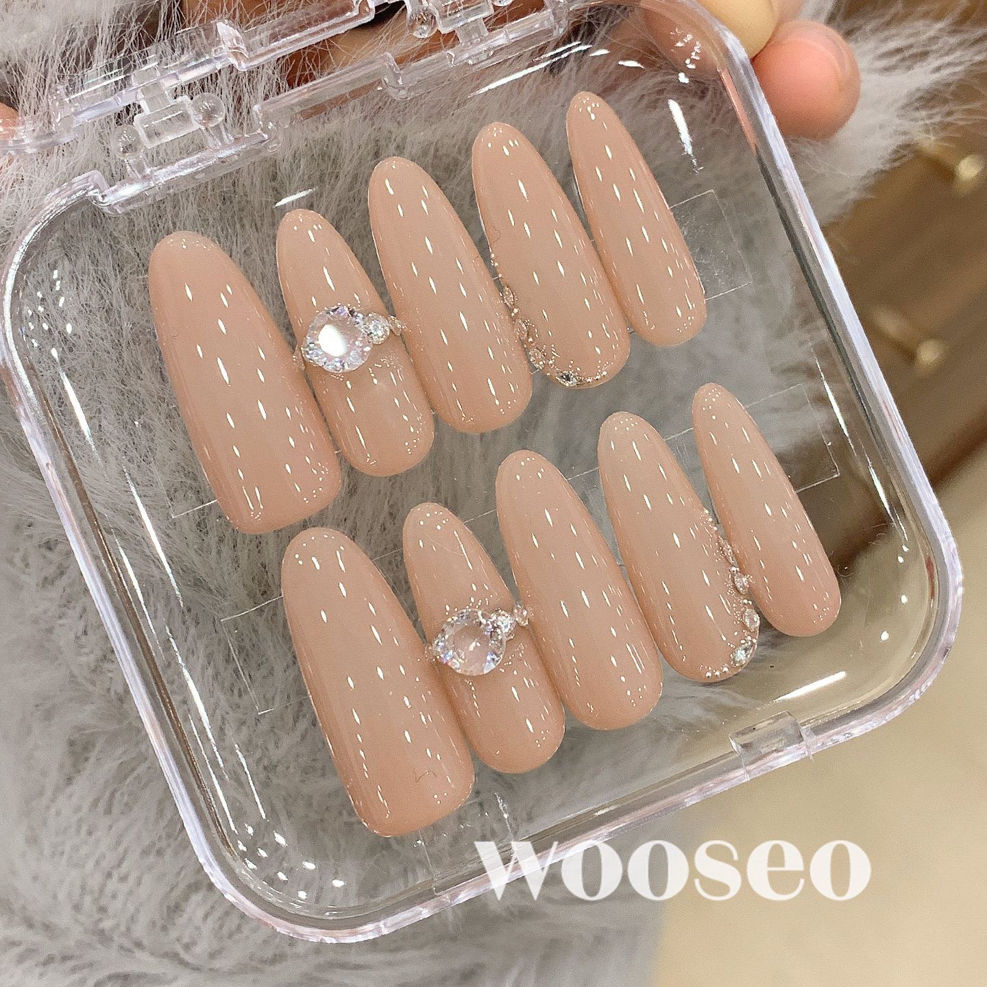 裸色甲片穿戴甲中长款秋冬高级感手工指甲贴片2026新年款穿戴美甲,淘宝优惠券,粉丝福利购,淘宝优惠卷