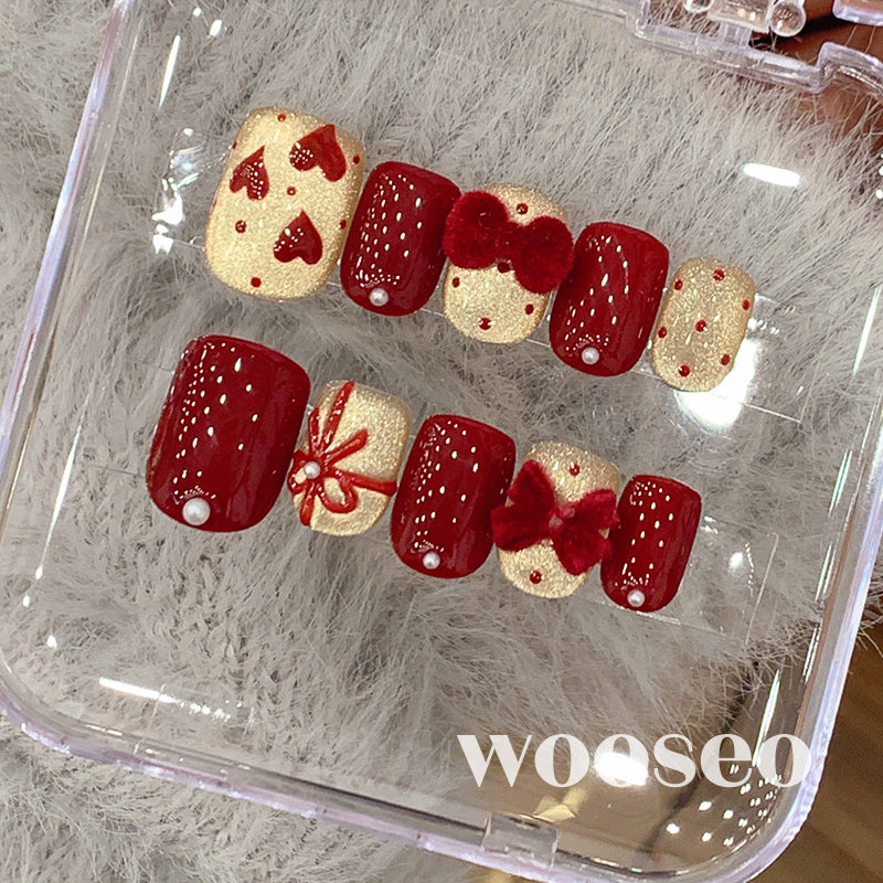 红色猫眼穿戴甲短款秋冬高级感手工指甲贴片2026新款绝美穿戴美甲,淘宝优惠券,粉丝福利购,淘宝优惠卷