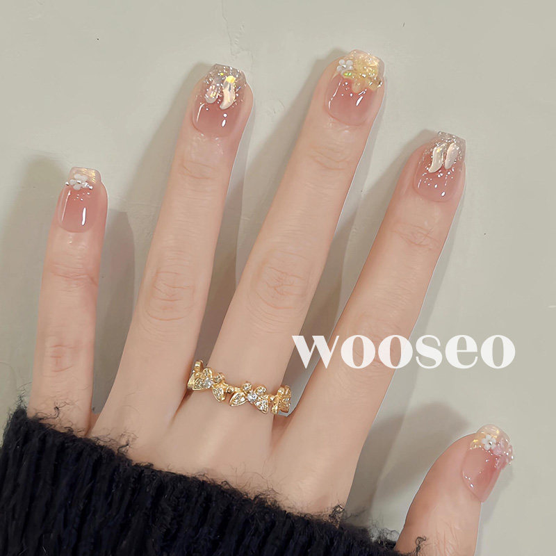 美甲穿戴甲短款2026新款爆款手工甲片穿戴式高级感超显白指甲贴片,淘宝优惠券,粉丝福利购,淘宝优惠卷