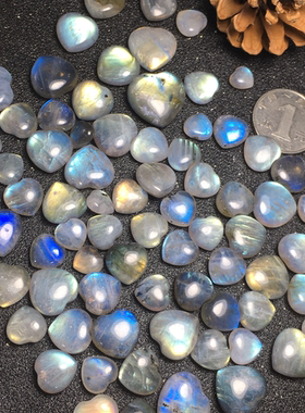 天然低级别拉长石双面爱心灰月光