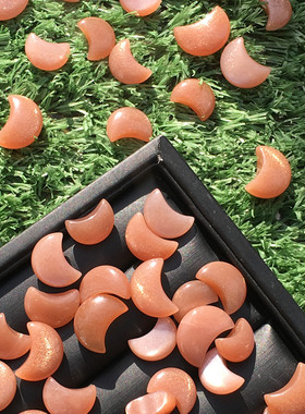 天然裸石月亮吊坠小滴溜