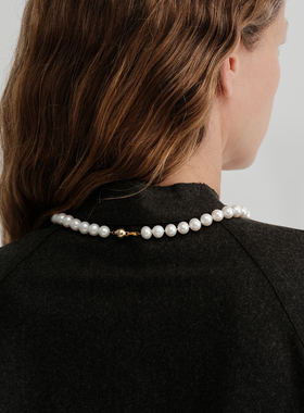 【CnHnOn脂肪商店】天然爱迪生淡水珍珠近圆强光贵气金珠扣项链