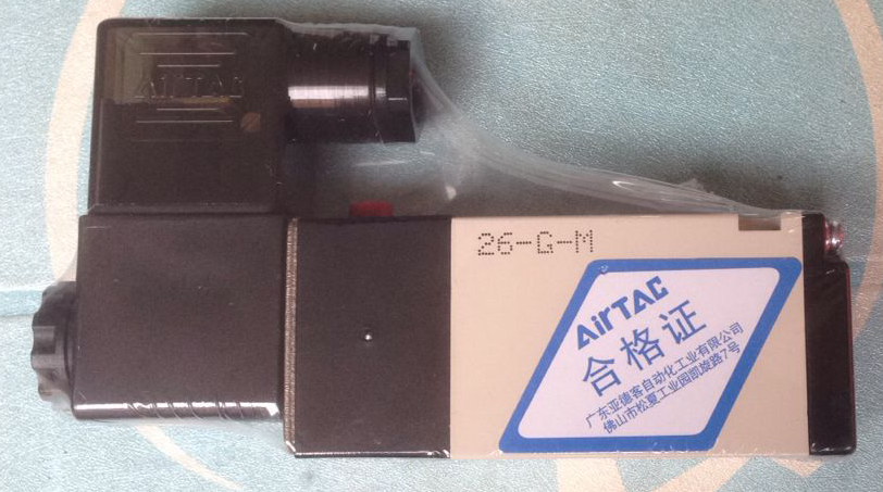 AIRTAC电磁阀/（全新原装正品亚德客4V210-08）4V21008A/4V21008B-图1