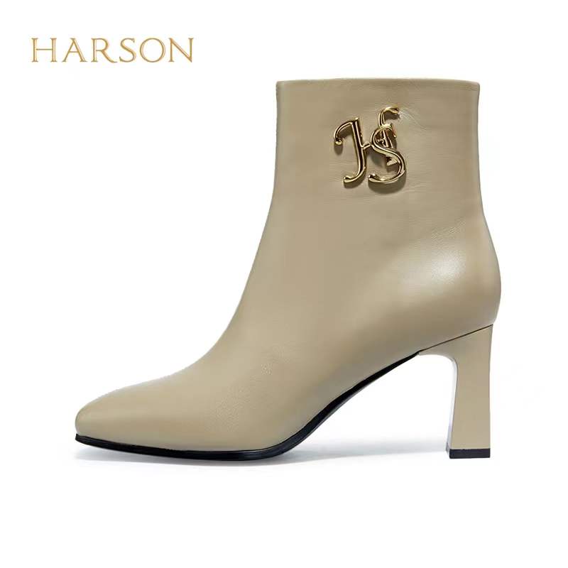 门店发货HA226021哈森2022冬季新款粗跟方头时尚优雅时装短筒短靴