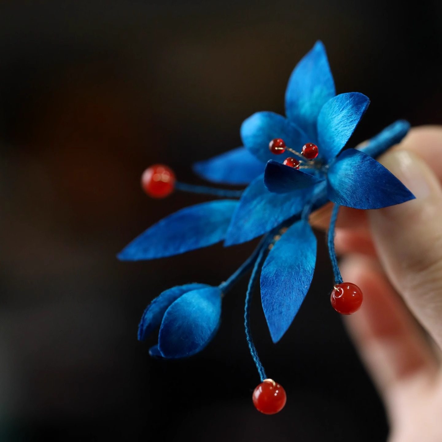 胸针高端精致时尚手工绒花别针秋冬大衣胸花旗袍配饰新中式复古女,淘宝优惠券,粉丝福利购,淘宝优惠卷