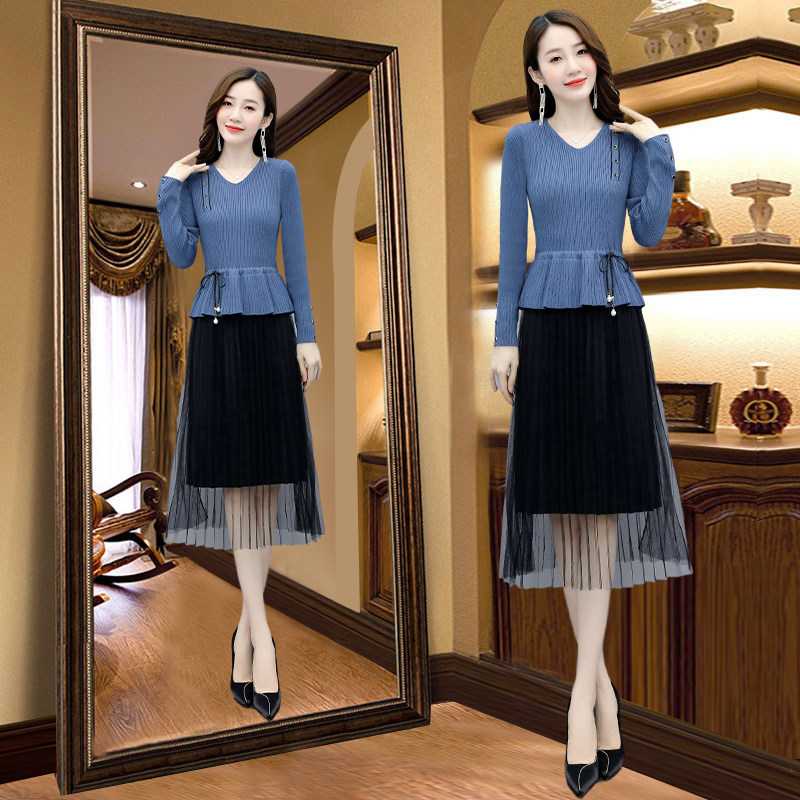 卡洛莱早秋针织拼接网纱新款连衣裙 卡洛莱连衣裙