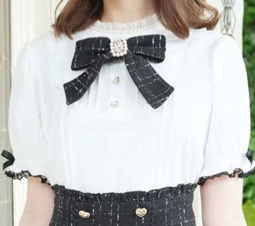 2022春夏 lizlisa原单甜美可爱蝴蝶结袖口蕾丝边珍珠领短袖衬衫女 - 图3