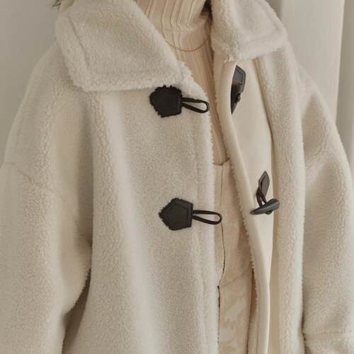 日单eaphi 原单2023秋冬新设计感小众撞色拼接牛角扣绒面加厚外套 - 图0