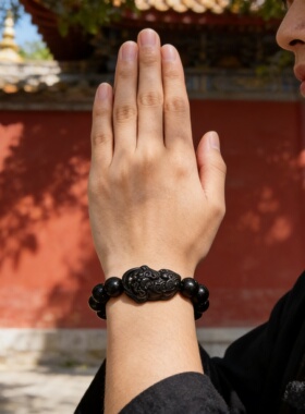 爆款手链男女佛珠皮休单圈手串皮丘爆火黑曜圆珠黑色手串百搭首饰