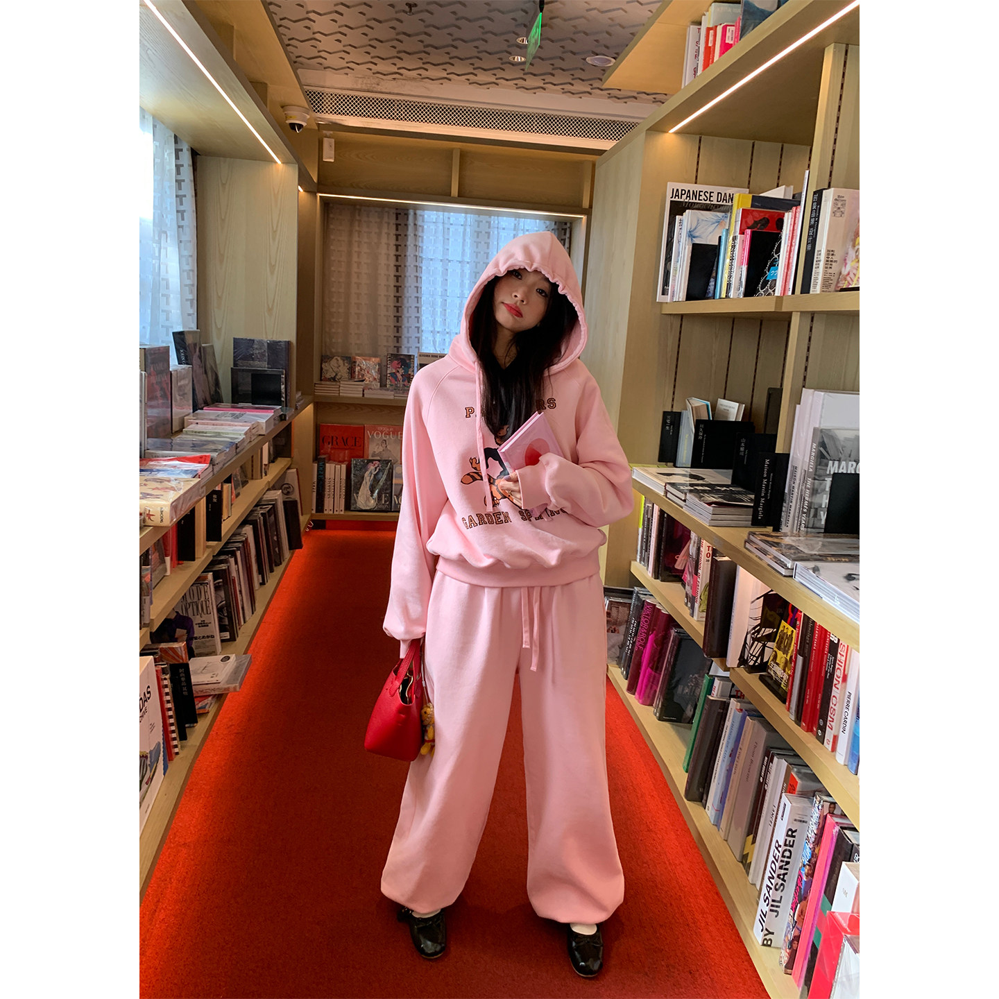 落落狷介 运动套装2025新款女粉色加绒卫衣两件套+束脚卫裤宽松,淘宝优惠券,粉丝福利购,淘宝优惠卷