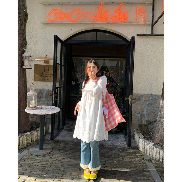 Luo Luo Gongjie white lace dress for women