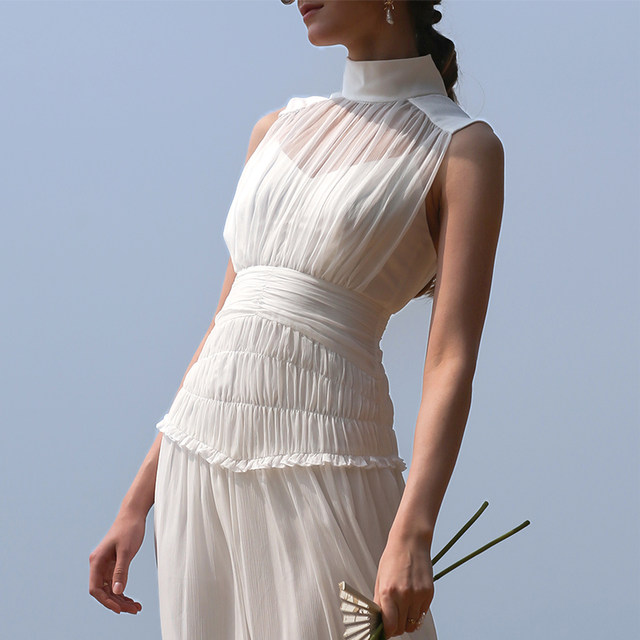 Elegant dress ສີຂາວປອມສອງສິ້ນຊຸດ