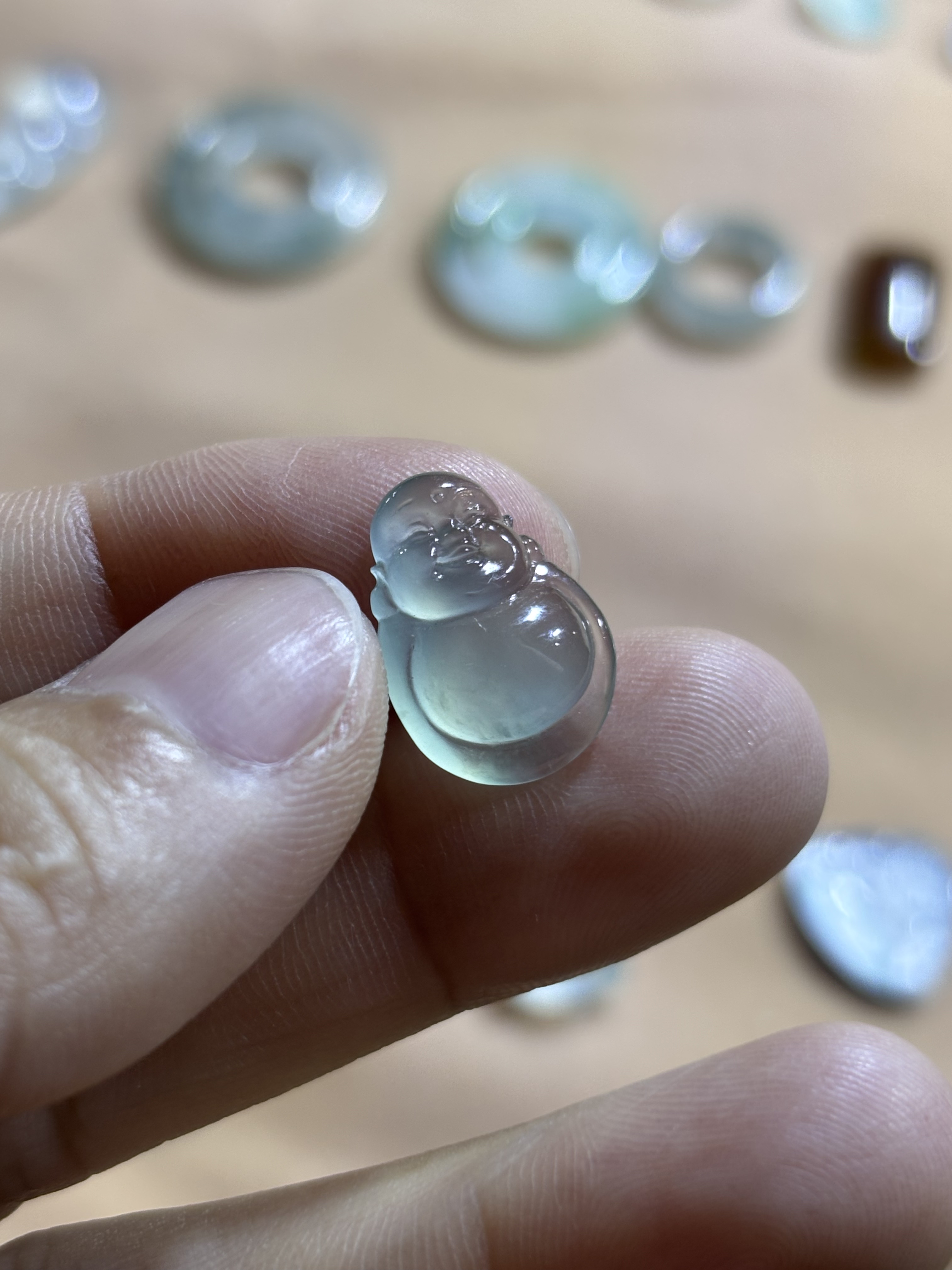 天然缅甸A货翡翠高冰晴底佛裸石镶嵌件15.4-11.2-4.6 - 图0