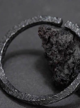 手镯男复古做旧黑色莫比乌斯环男士手环开口可调