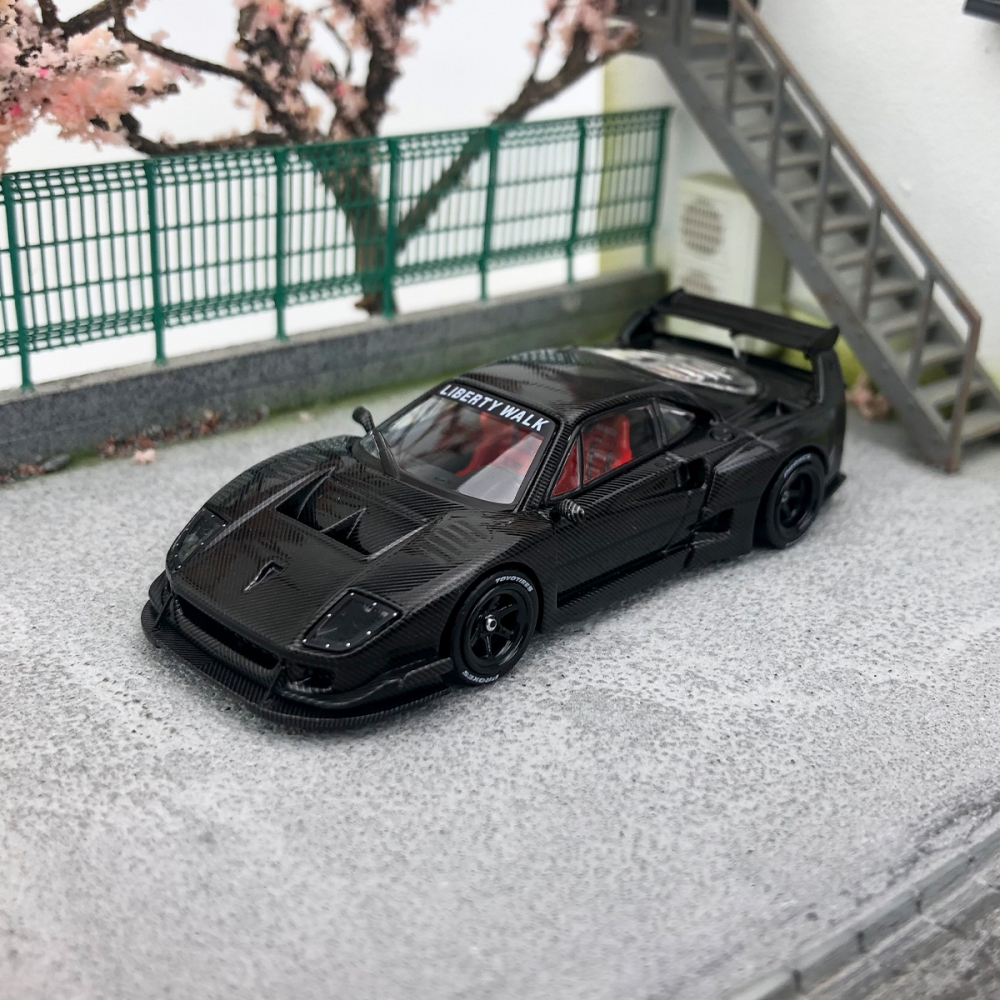 INNO Model1:64 LBWK F40 Full Carbon 全碳纤维纹 合金车模收藏 - 图0