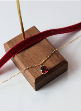 choker拍三免一复古宫廷风吊坠