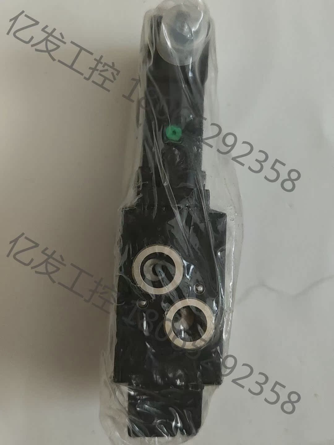 诺冠V106516A-E319A电磁阀，全新议价产品-图1