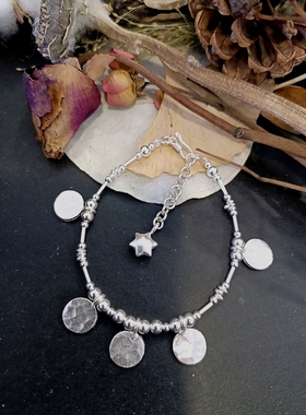 银饰项链女款2025新款爆款轻奢小众设计感锁骨链颈链配饰