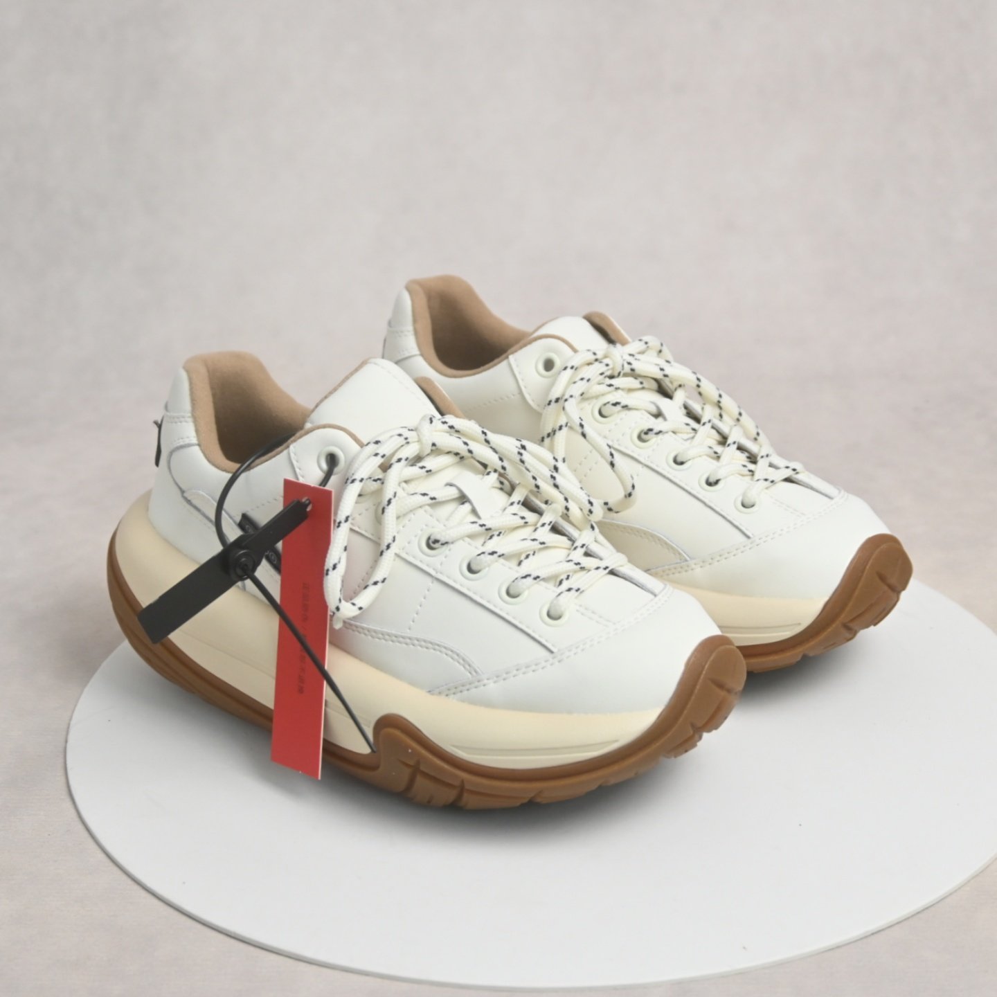 SGIRL TWTW复古拼接厚底轮胎老爹鞋2025新款户外轻软百搭阿甘鞋女,淘宝优惠券,粉丝福利购,淘宝优惠卷