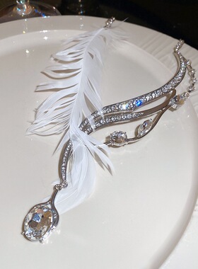 恋与深空秦彻婚卡羽毛水滴项链女超仙气质爆闪锁骨链颈链潮13