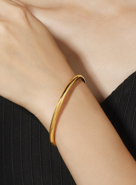 日韩时尚百搭素圈光面手环钛钢圆形简约古法镀金手镯女款气质OL风