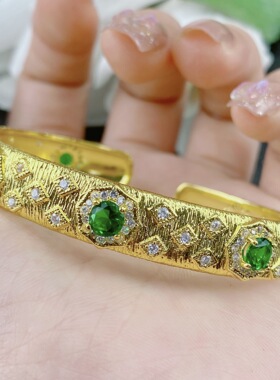 新款意大利手工布契拉丝镶钻开口手环女织纹雕祖母绿锆石手镯