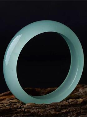 本命年翡翠色浅绿色玉石手镯女款新翠玉镯石英岩玉镯子会销礼物