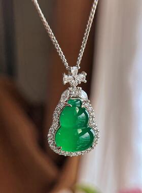 本命年起光满绿绿玉玉髓葫芦吊坠玛瑙吊坠冰彩玉髓葫芦吊坠挂链时