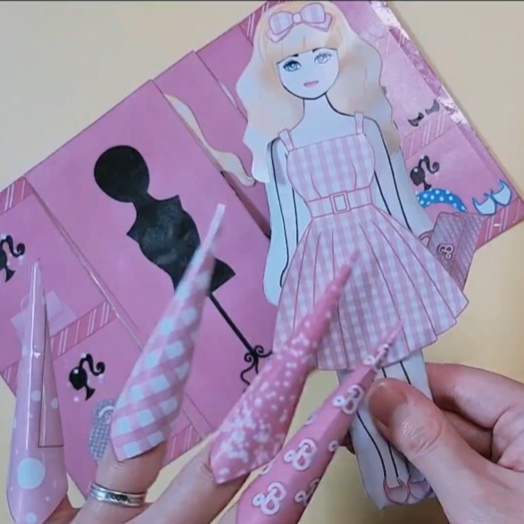 新款芭比娃娃盲袋女孩儿童益智手工diy玩具专注力解压换装安静书,淘宝优惠券,粉丝福利购,淘宝优惠卷