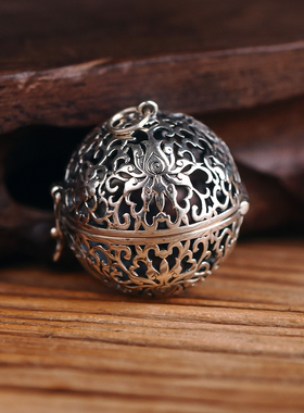 精工镂空香囊项链吊坠古风文玩