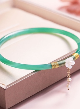 细条手镯天然玉髓文艺