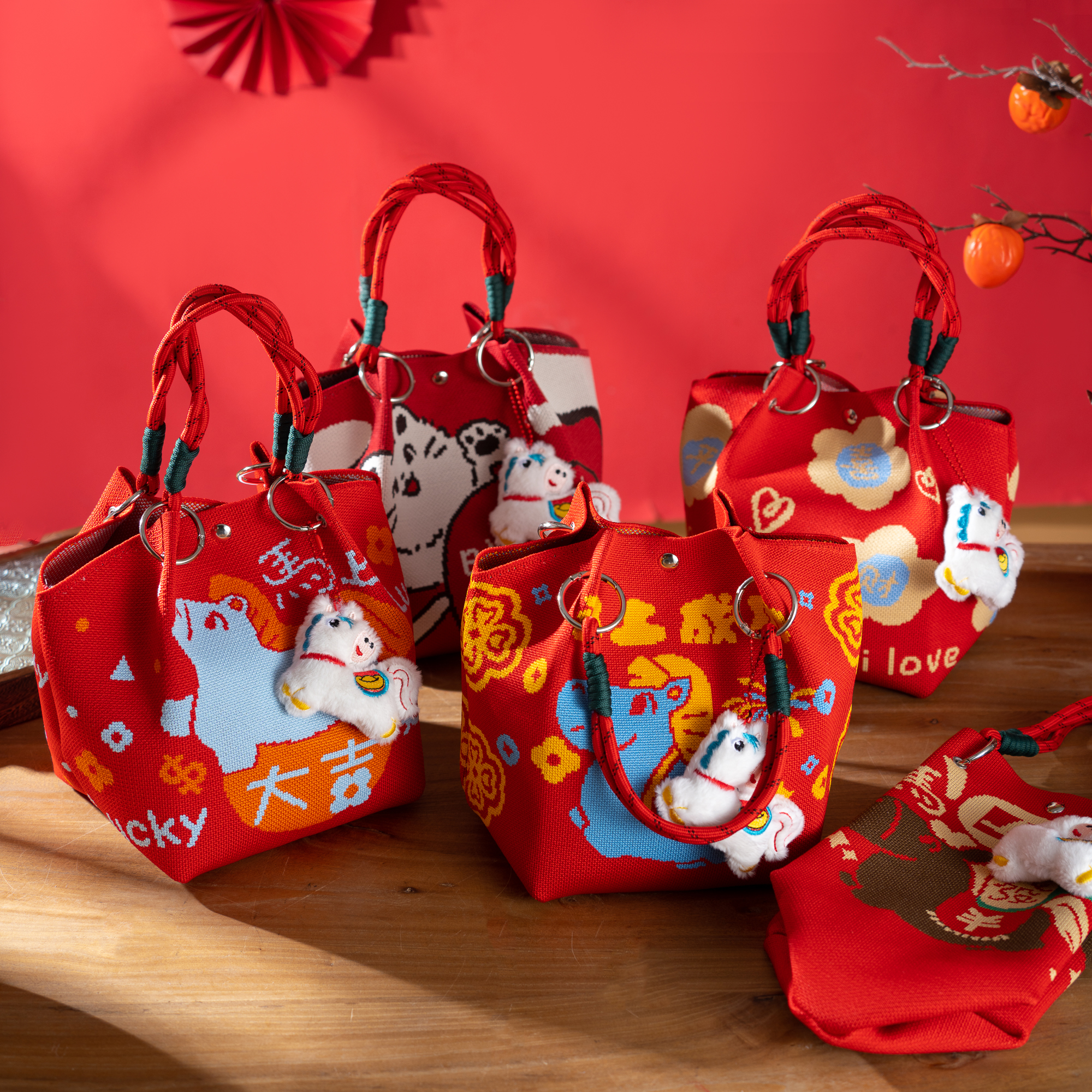 26马年卡通招财针织手提上班外出大容量便携包新年伴手礼包包袋子 - 图2