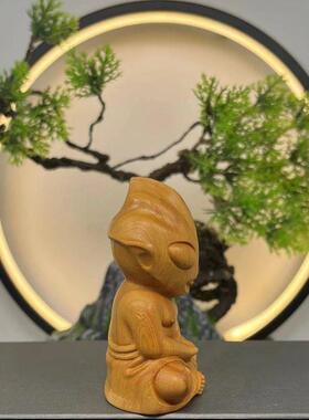 崖柏木雕刻奥特曼创意手把件绿檀实木迪迦佛摆件手办玩具生日礼物