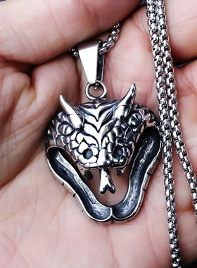 欧美时尚复古男士潮流眼镜蛇头动物钛钢潮人个性不锈钢项链批发