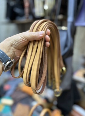纯手工头层牛皮绳包包带挂脖实心黄铜金属挂扣斜跨挂绳双扣绳带