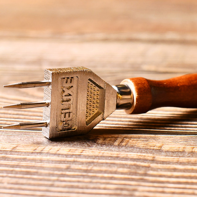 Bartending ice chisel ice puck ice carving ice cubes ice pick ice chisel