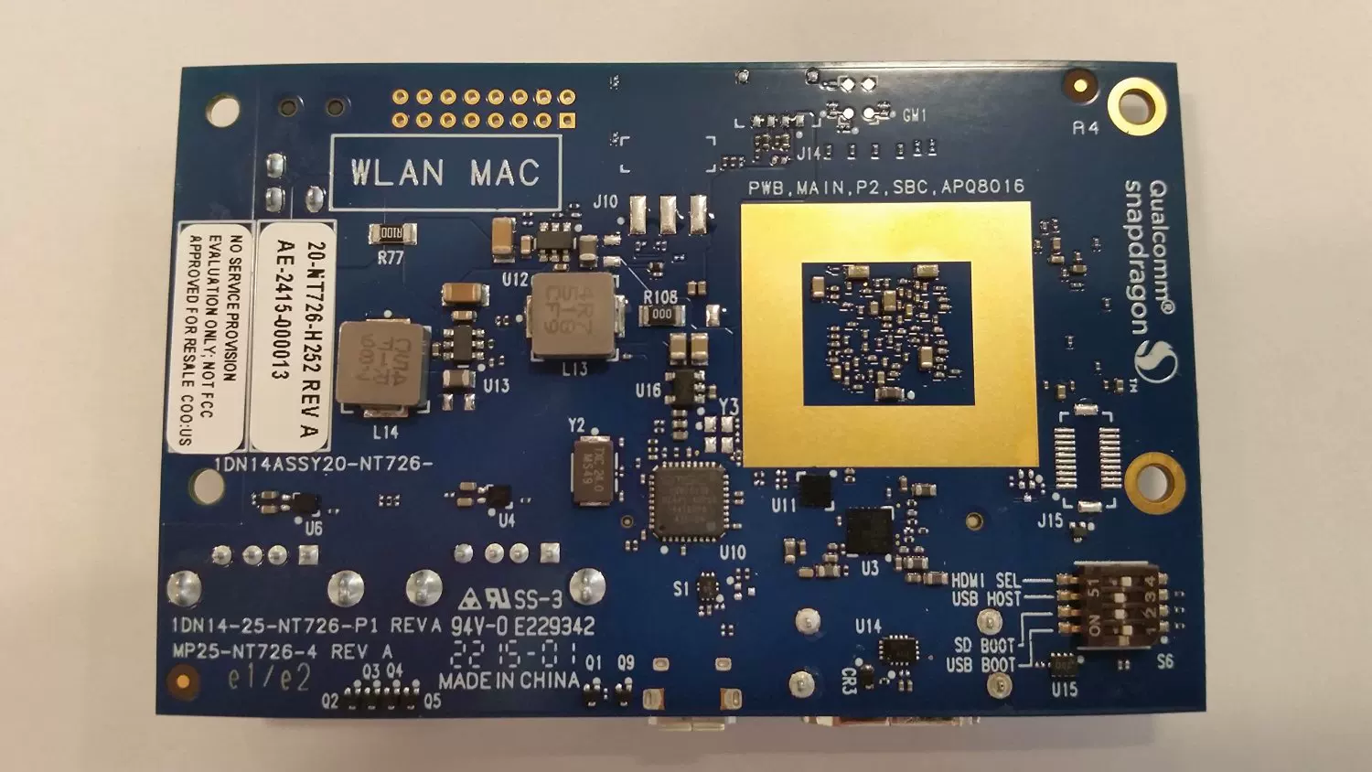 [DragonBoard 410C 寮€鍙戞澘 AWS IoT AWS浜戝钩鍙 Windows 10 IoT]