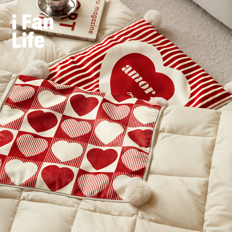 爱心红色抱枕被子二合一车载两用办公室空调被午睡折叠毯子靠枕,淘宝优惠券,粉丝福利购,淘宝优惠卷
