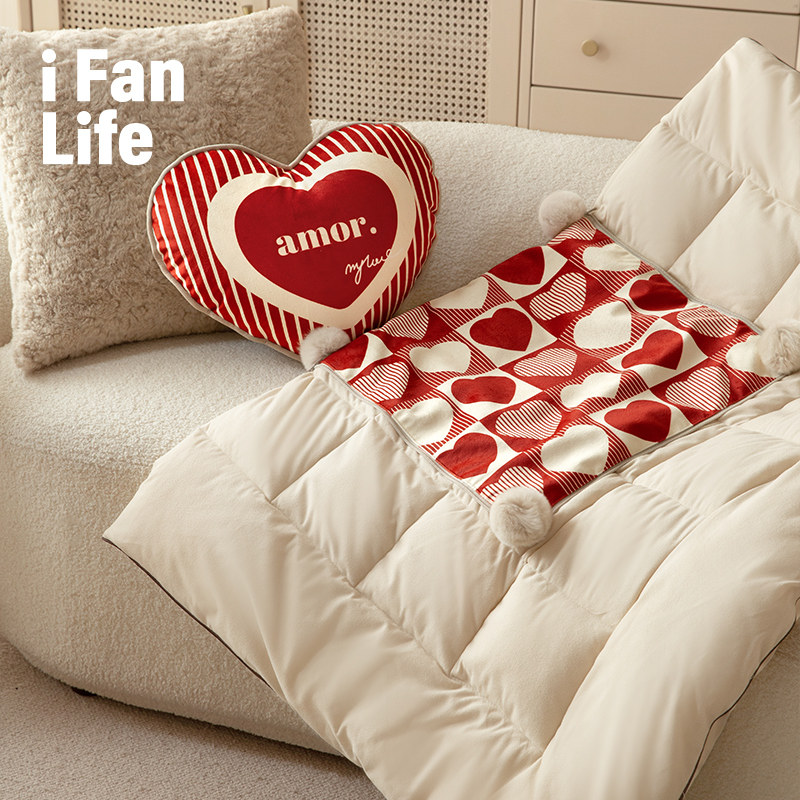 爱心红色抱枕被子二合一车载两用办公室空调被午睡折叠毯子靠枕,淘宝优惠券,粉丝福利购,淘宝优惠卷