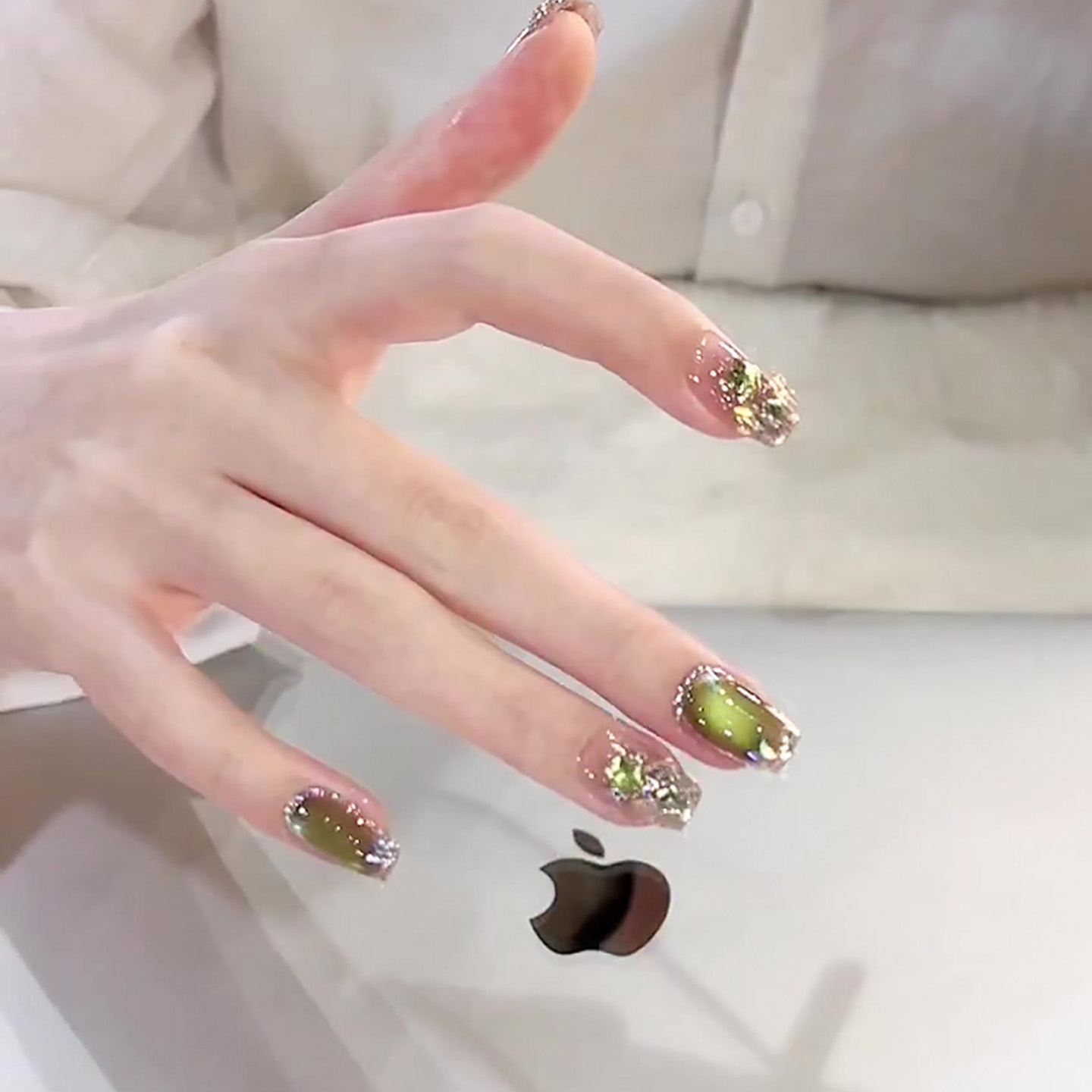 2025年新款蓝色星河网红猫眼美甲显白穿戴甲纯手工高级感短款定制 - 图3