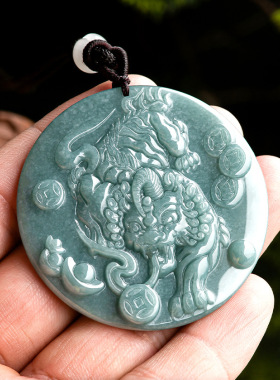 天然正品蓝水翡翠貔貅玉石吊坠