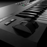 KOMPTETE KONTROL A25/A49/A61 Professional Midi Controller