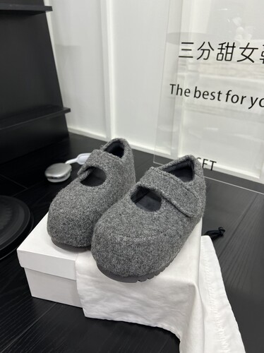 超火毛呢厚底浅口玛丽珍鞋女鞋2025年新款魔术贴加绒保暖休闲鞋潮 - 图1
