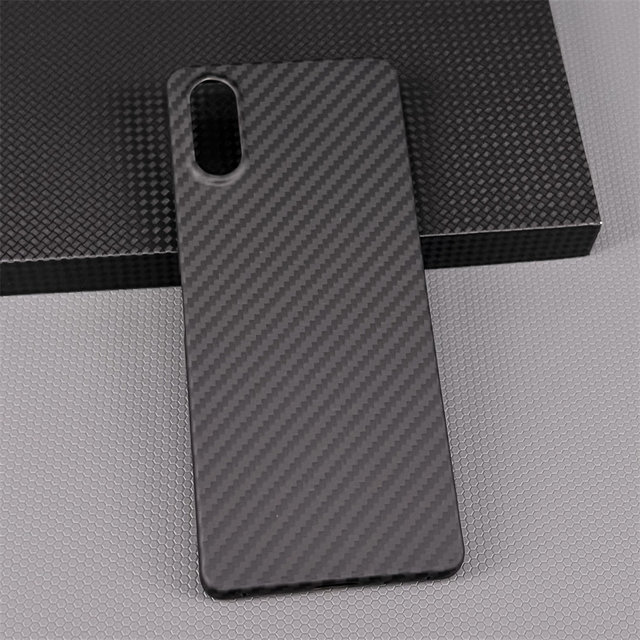 Sony 10VI Kevlar is simple and thin