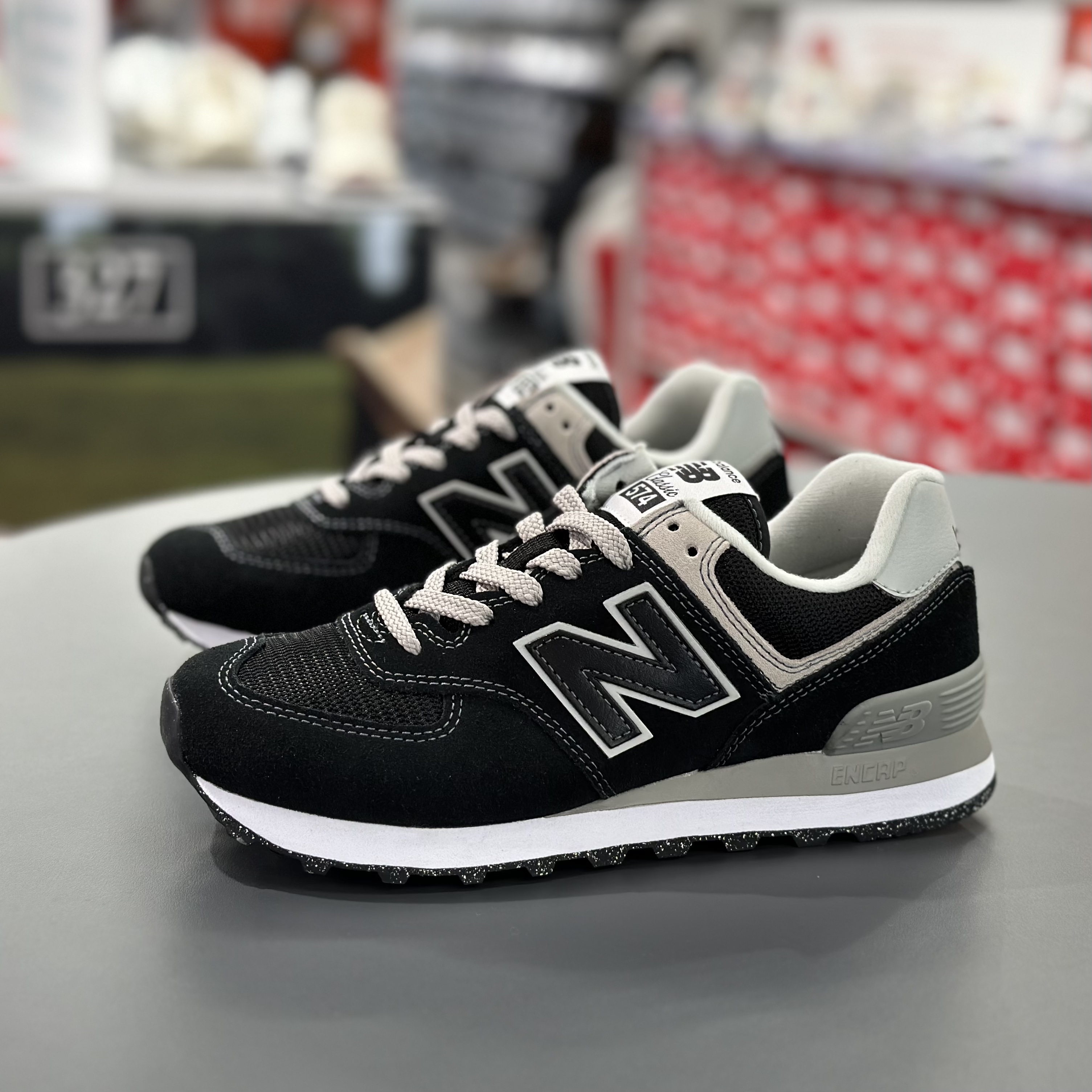 New Balance NB新款男女情侣校园复古潮流百搭运动休闲鞋ML574LGI - 图0