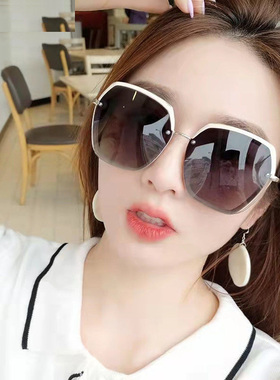 偏光方形大框时尚男女通用太阳镜