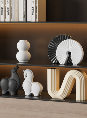 现代轻奢客厅会所酒柜开放格摆件高级感沙发后壁龛样板间软装饰品