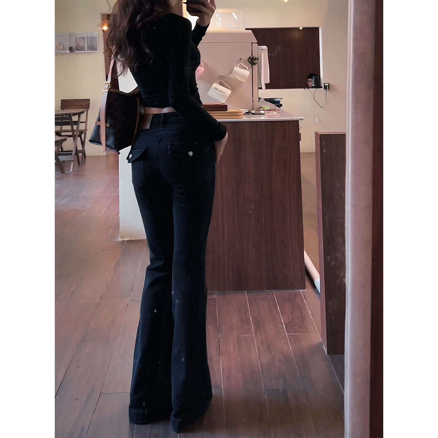 黑色复古紧身提臀微喇叭牛仔裤女2025秋季新款辣妹高腰弹力马蹄裤,淘宝优惠券,粉丝福利购,淘宝优惠卷