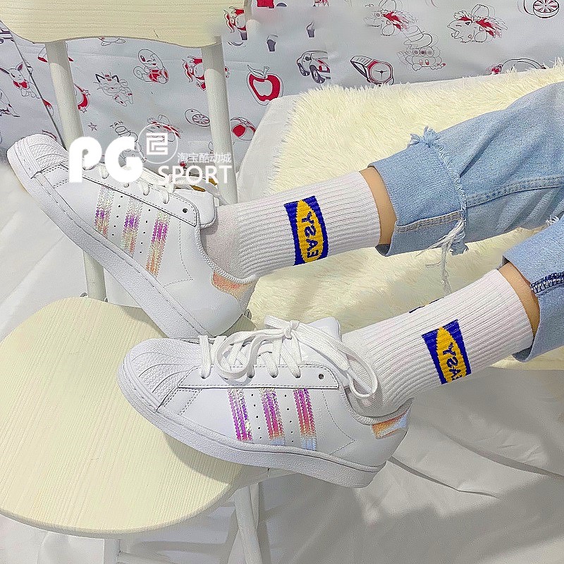 Adidas三叶草SUPERSTA 金标镭射贝壳头女子运动板鞋FU7712 EG4958 - 图1